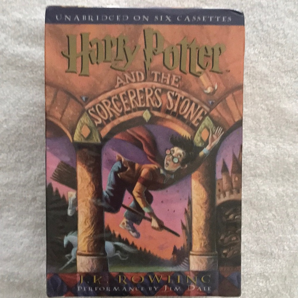 Harry Potter And The Sorcerers Stone - 6 Cassette set - Year 1 - NWOT Sealed $27
